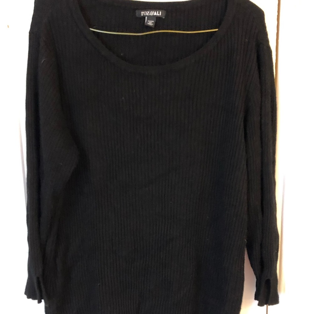 Sweater - Picture 2 of 3